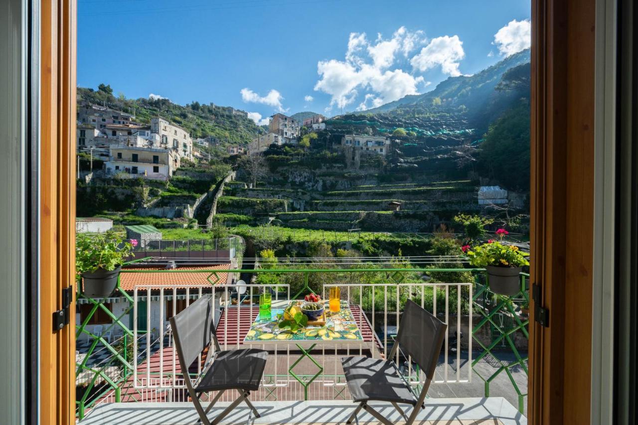 Апартаменти Casa Aura - Amalfi Coast Майорі Екстер'єр фото